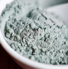 Bentonite clay for skin mask